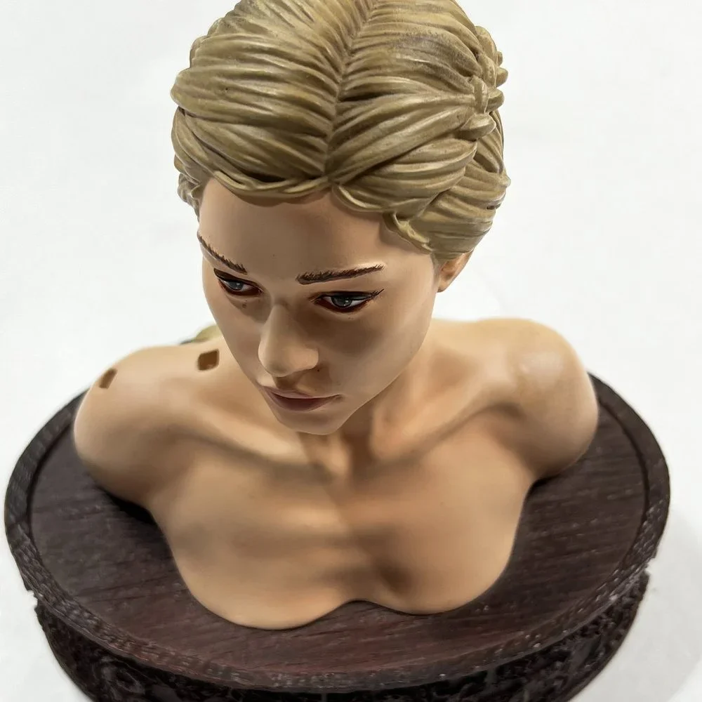 Gentle Giant Game Of Thrones Daenerys Bust 458/2000 Figure Statue Emilia Clarke
